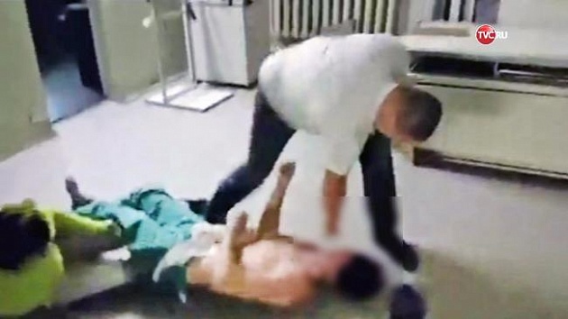 Видео жестокого избиения врача-рентгенолога в Орехово-Зуеве