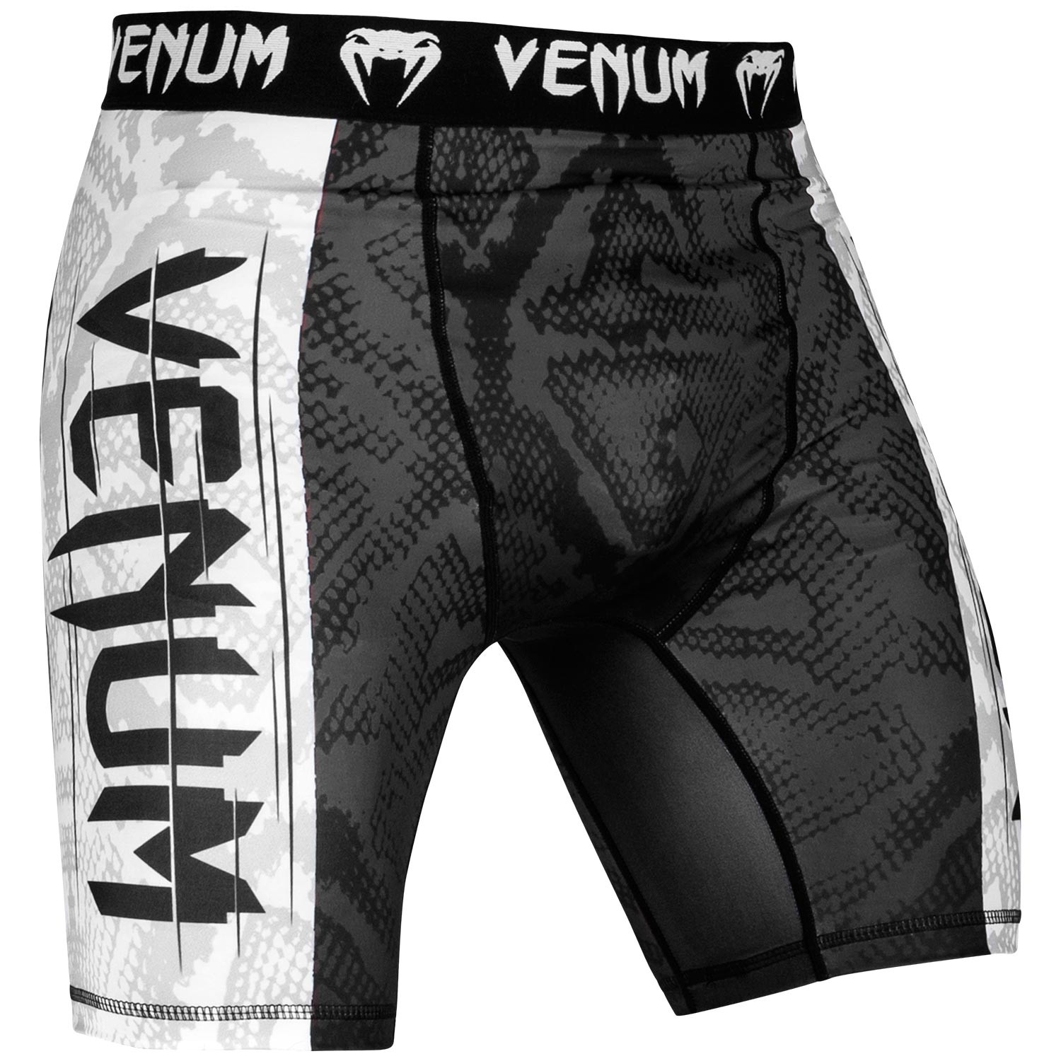 Компрессионные шорты Venum Amazonia 5.0 Black