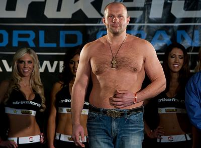 Взвешивание перед турниром Strikeforce: Fedor vs. Silva