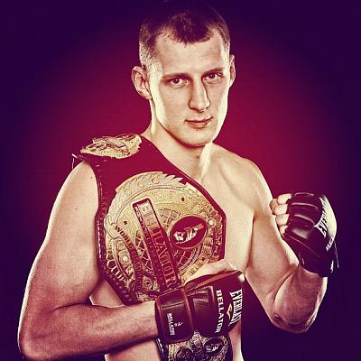 Alexander-Volkov champion Bellator heavy
