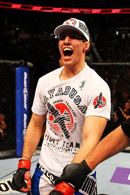 Rory-MacDonald-win