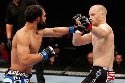 Johny-Hendricks-vs-Martin-Kampmann